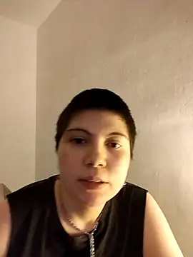 Snapshot of mollypop_ chatting on November 2025 10:32:01 PM mollypop online show from November 2025 10:32:01 PM