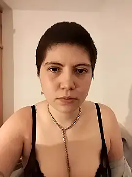 mollypop  online show from November 2025 11:26:02 PM