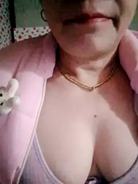 small-house123 online show from February 2026 02:06:02 AM