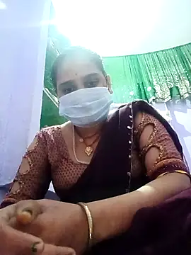 Snapshot of QRAN_420 chatting on December 2025 02:44:01 PM QRAN 420 online show from December 2025 02:44:01 PM