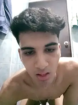 candy1tsu online show from March 2026 09:54:02 PM