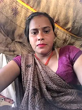 Snapshot of Hot_bhomi1 chatting on November 2025 05:09:02 AM Hot bhomi1 online show from November 2025 05:09:02 AM