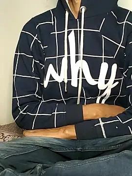 baby Cpl21 online show from January 2026 12:45:02 AM