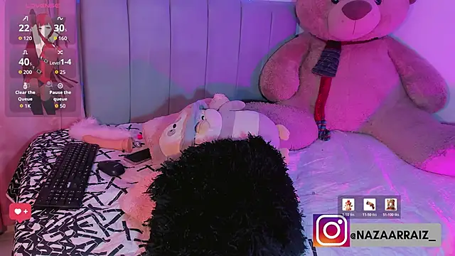 Snapshot of SexyNaza_1 chatting on January 2026 10:41:02 AM SexyNaza 1 online show from January 2026 10:41:02 AM