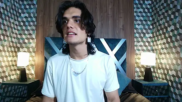 James Morrisonm online show from December 2025 08:27:01 PM