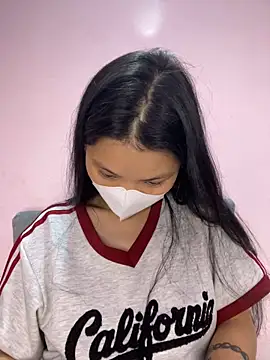 lung-linh online show from December 2025 12:43:01 PM