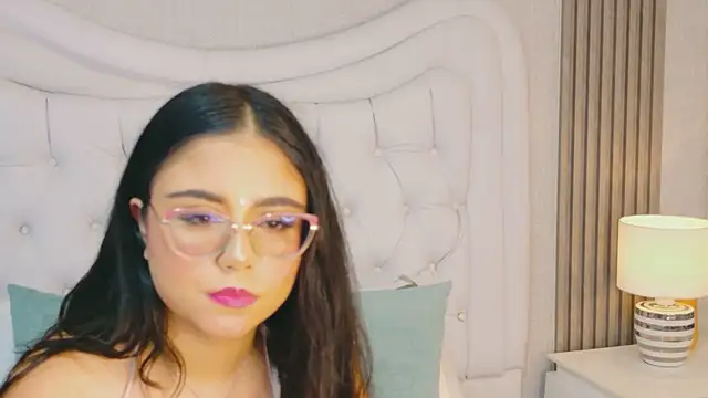 ScarlettPetrova online show from April 2026 12:56:01 PM