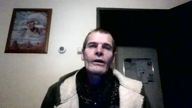 paulus52 online show from November 2025 05:01:02 PM