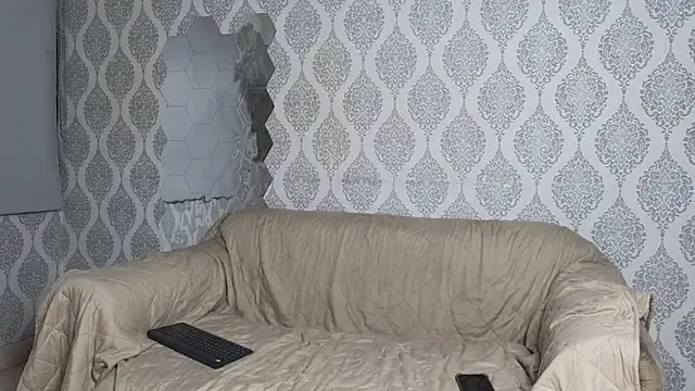 Boy savoy online show from December 2025 07:28:01 AM