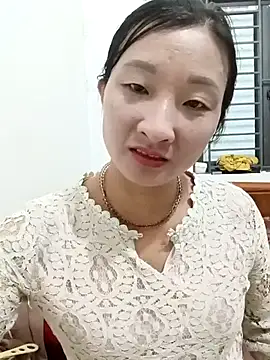 Snapshot of wees-lind chatting on November 2025 01:17:02 PM wees-lind online show from November 2025 01:17:02 PM