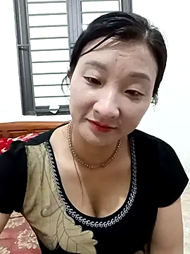 Snapshot of wees-lind chatting on March 2026 02:04:02 AM wees-lind online show from March 2026 02:04:02 AM