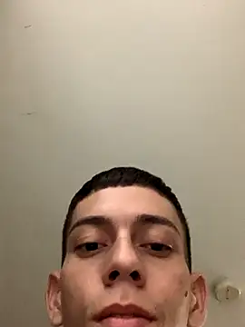 Snapshot of Who-am-I-201 chatting on November 2025 05:43:02 AM Who-am-I-201 online show from November 2025 05:43:02 AM