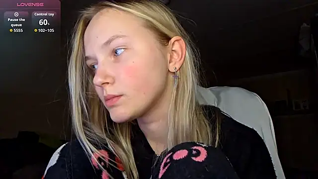 KarinRobertson online show from February 2026 04:07:02 PM