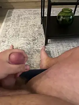 ChubbyBrit online show from April 2026 05:17:01 PM