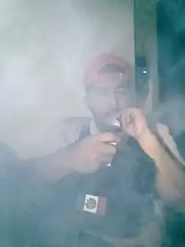 Snapshot of Yerackhip chatting on November 2025 09:15:02 AM Yerackhip online show from November 2025 09:15:02 AM