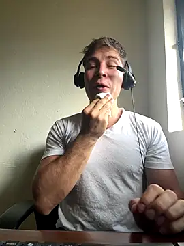 AlexanderBianchi2 online show from December 2025 08:47:02 PM