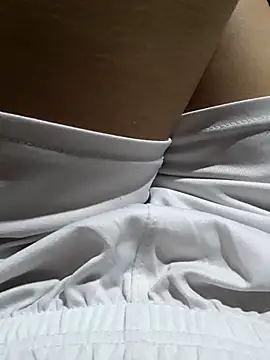 Snapshot of bluma24 chatting on November 2025 03:16:02 AM bluma24 online show from November 2025 03:16:02 AM