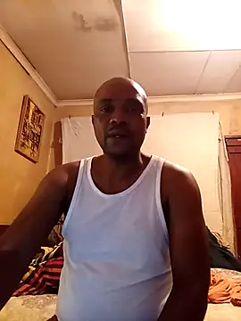 Snapshot of BBC-KING-100 chatting on February 2026 07:39:02 PM BBC-KING-100 online show from February 2026 07:39:02 PM