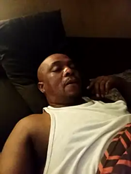 Snapshot of BBC-KING-100 chatting on February 2026 02:48:01 AM BBC-KING-100 online show from February 2026 02:48:01 AM