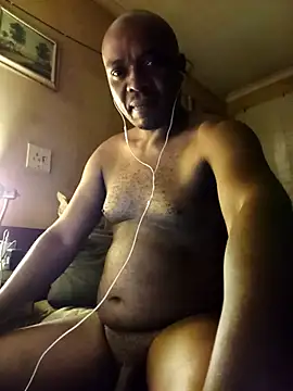 Snapshot of BBC-KING-100 chatting on March 2026 04:36:01 PM BBC-KING-100 online show from March 2026 04:36:01 PM