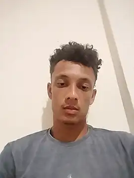 Snapshot of FLECKIN chatting on November 2025 12:43:01 AM FLECKIN online show from November 2025 12:43:01 AM