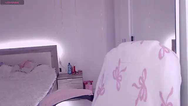 RachelVegass online show from March 2026 01:05:01 PM