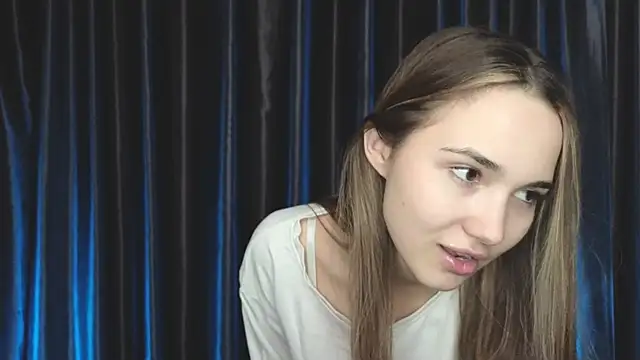 LeenaPuita online show from January 2026 05:27:02 PM