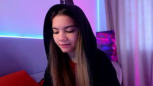 Snapshot of MargieDavidson chatting on February 2026 08:36:01 AM MargieDavidson online show from February 2026 08:36:01 AM