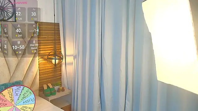Snapshot of KimberlyFox_t chatting on April 2026 12:21:01 PM KimberlyFox t online show from April 2026 12:21:01 PM