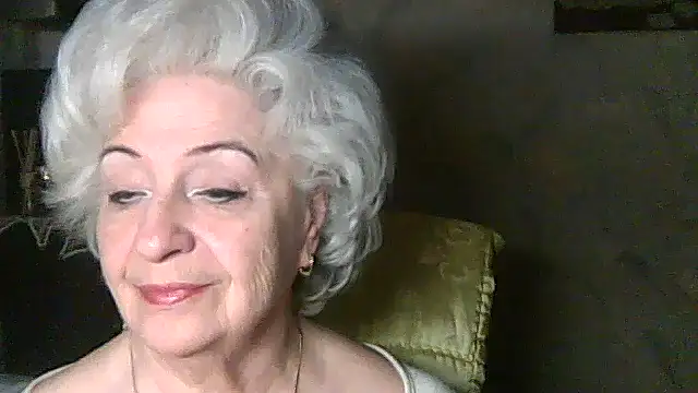 ValeriaKroww online show from March 2026 06:01:02 PM