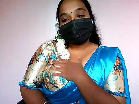 Snapshot of Mathi_cam chatting on June 2026 04:50:01 AM Mathi cam online show from June 2026 04:50:01 AM