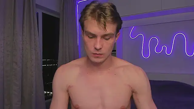 DanteRay online show from November 2025 08:30:02 PM