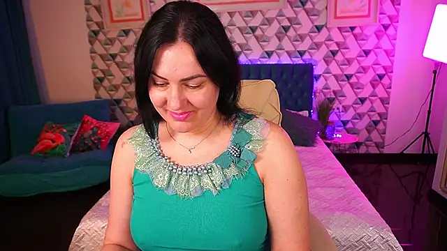 Snapshot of VelvetLuck chatting on April 2026 12:50:02 PM VelvetLuck online show from April 2026 12:50:02 PM