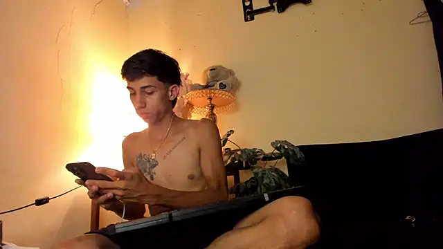 lucian davii online show from December 2025 07:18:01 PM