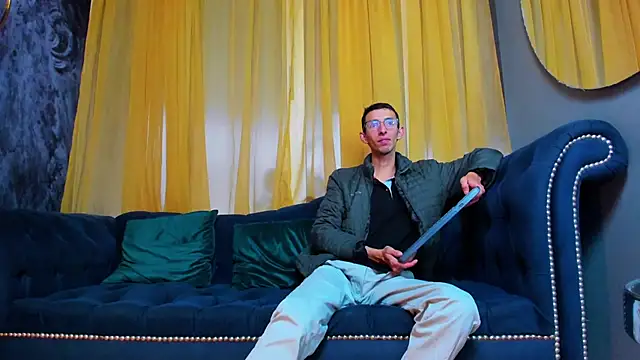 ZyroNight online show from January 2026 07:27:01 PM