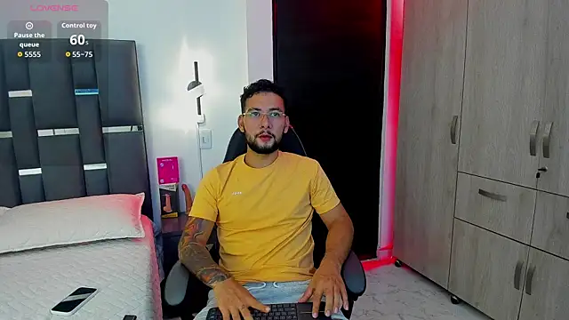 noah corvelle online show from November 2025 10:04:01 PM