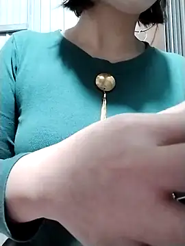 Niramiu online show from December 2025 01:35:01 AM