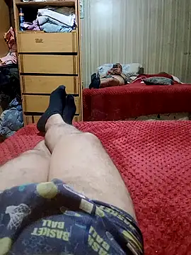 Snapshot of Crislechero_ chatting on November 2025 06:35:02 AM Crislechero online show from November 2025 06:35:02 AM