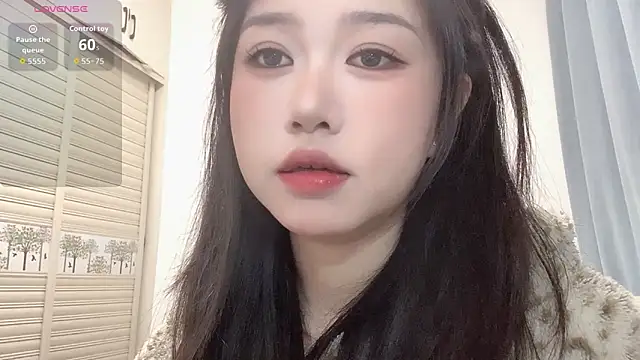 Snapshot of Xiaoji61 chatting on November 2025 09:58:01 PM Xiaoji61 online show from November 2025 09:58:01 PM