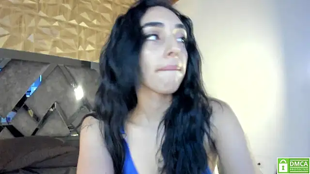 Kiara velvet   online show from April 2026 04:51:01 AM