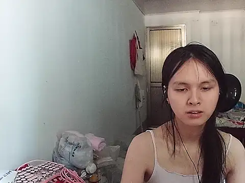 RebelAura online show from May 2026 02:06:01 AM