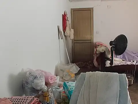 RebelAura online show from June 2026 12:32:02 AM