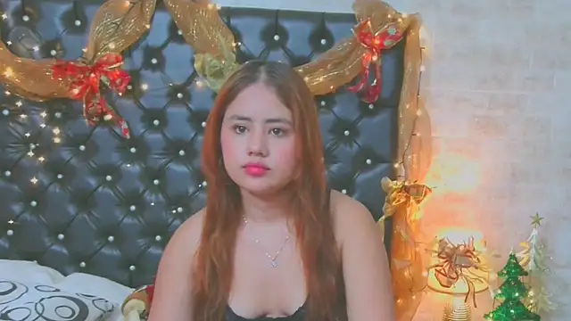 EvaFoxxx  online show from December 2025 12:46:02 PM