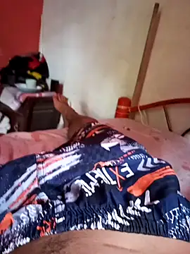 Snapshot of AlexiXxto32 chatting on November 2025 07:24:01 PM AlexiXxto32 online show from November 2025 07:24:01 PM