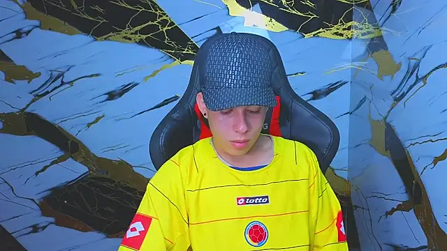 Snapshot of Suarezz10_ chatting on November 2025 12:49:01 PM Suarezz10 online show from November 2025 12:49:01 PM