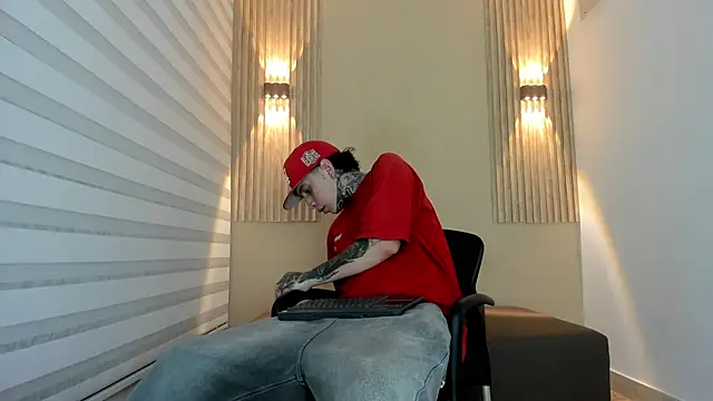 DANTE ARMSTRONG online show from November 2025 03:41:01 AM