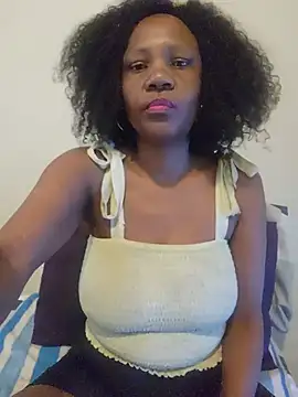 Snapshot of Mommy_Sienna chatting on June 2026 03:00:02 PM Mommy Sienna online show from June 2026 03:00:02 PM