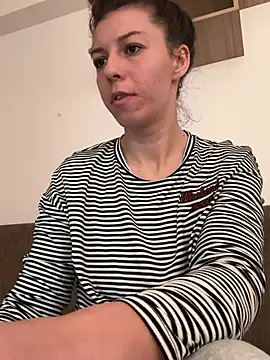 EdaQueen online show from March 2026 12:00:01 PM