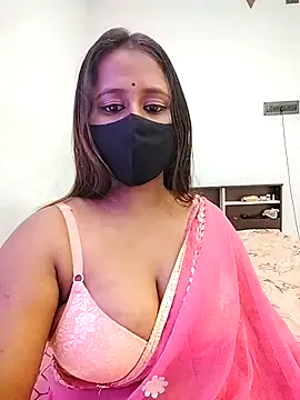 LoveLy-Soneya online show from December 2025 11:02:01 PM