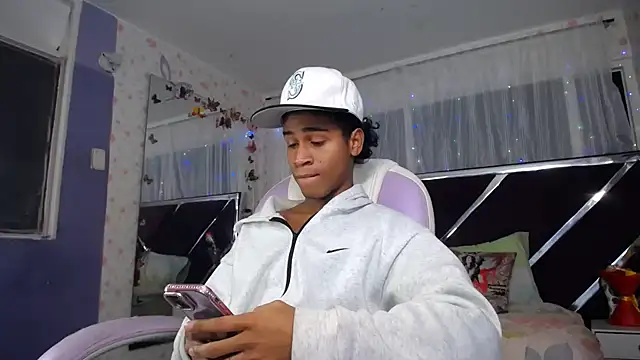 Santy bigcock 01 online show from June 2026 01:41:02 AM